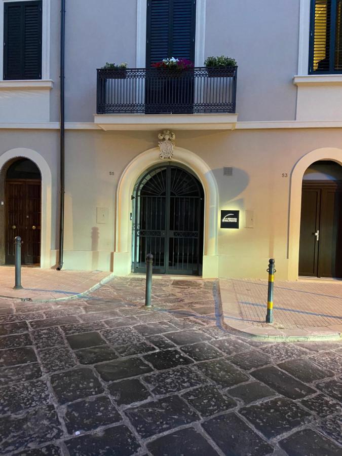 La Dimora Del Porto Villa Brindisi Exterior photo